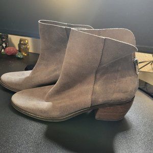 Lucky Brand Kaiya Bootie - Size 9.5